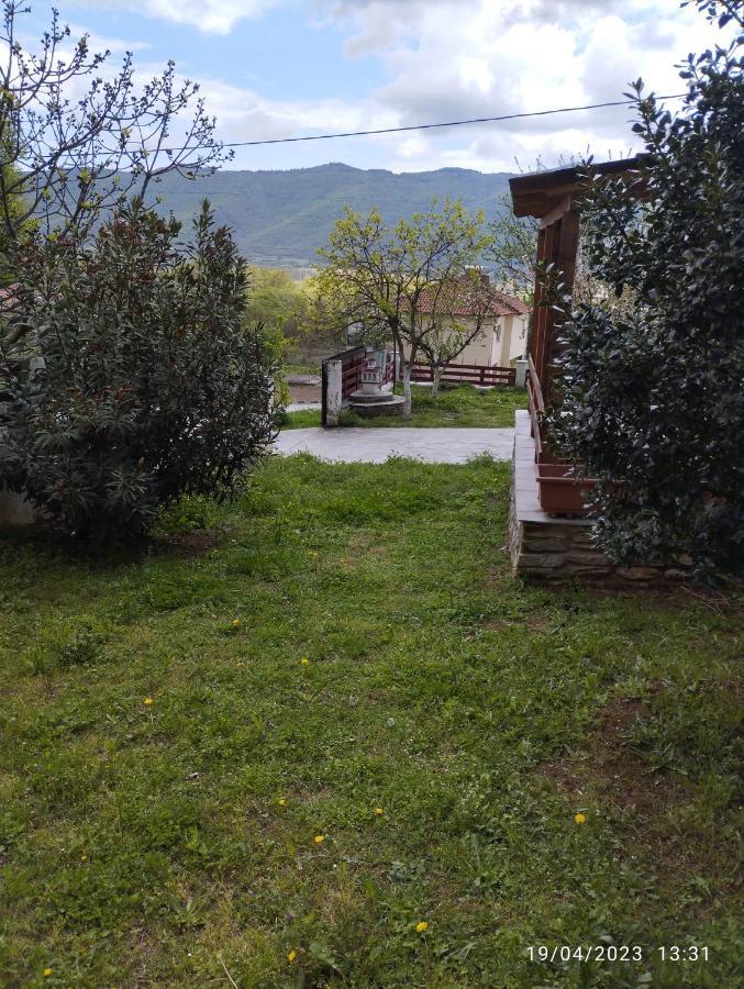 הוילה Eleftheroupoli Mavridis House מראה חיצוני תמונה